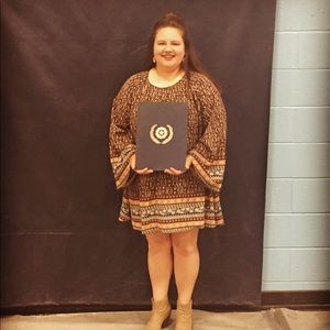 Meet your Posher, Lauren